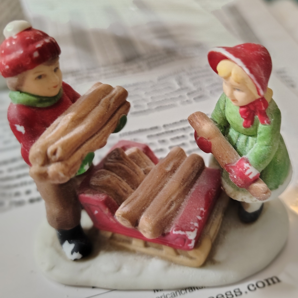 Festive Red and Green Holiday Decor Set